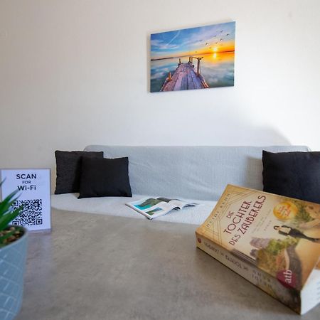 Ionian Luxury Apartments Perama  Ngoại thất bức ảnh