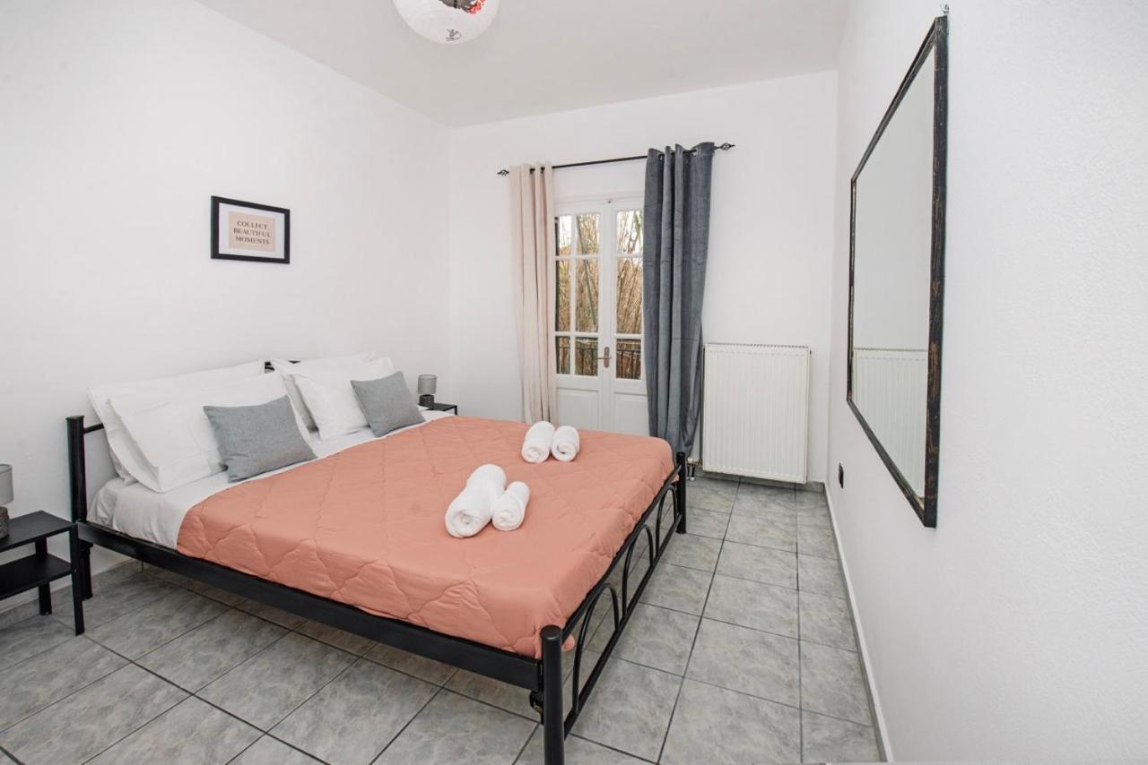 Ionian Luxury Apartments Perama  Ngoại thất bức ảnh