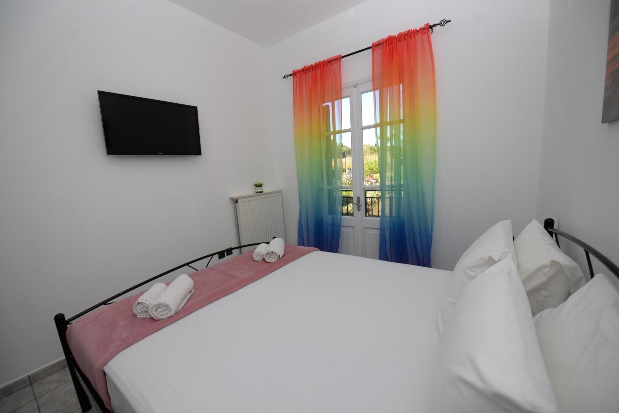Ionian Luxury Apartments Perama  Ngoại thất bức ảnh